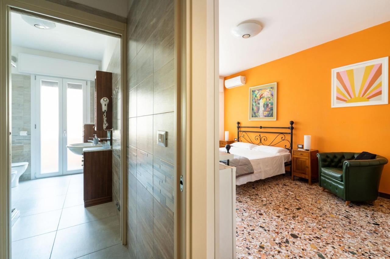 מסטרה Monti Guesthouse מראה חיצוני תמונה