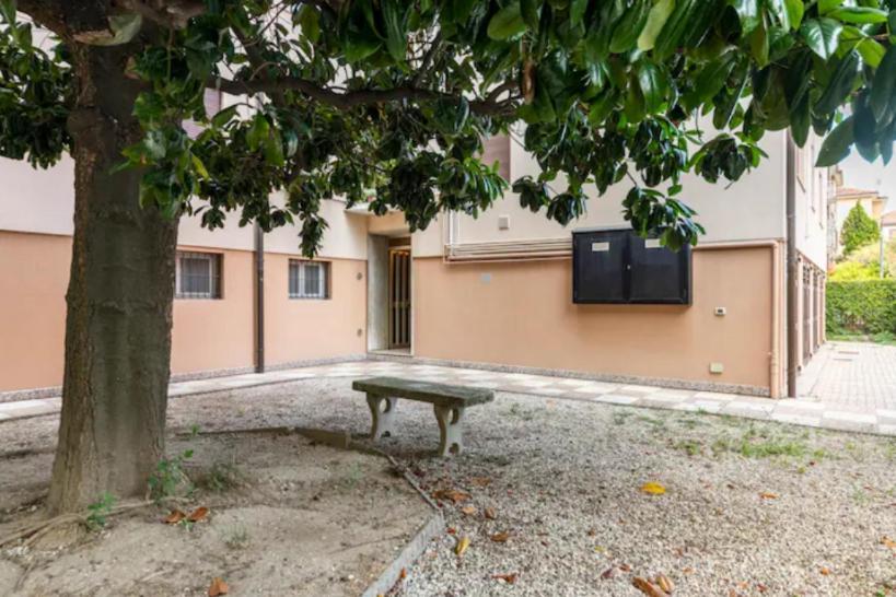 מסטרה Monti Guesthouse חדר תמונה